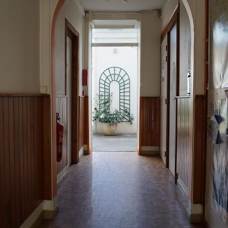 Hotel Des Ducs Невер Екстериор снимка